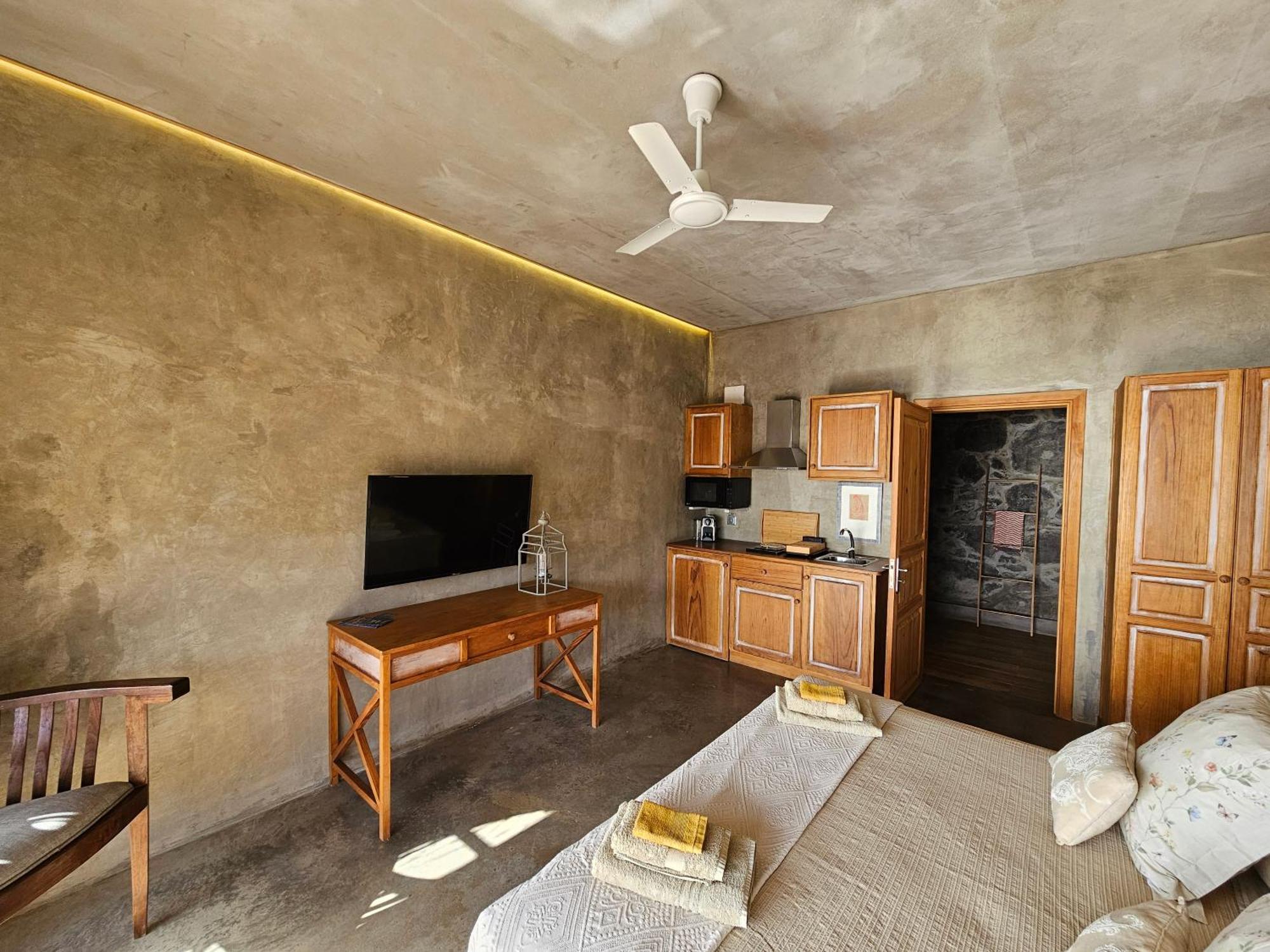 Les Terrasses Suites Калхета Екстериор снимка